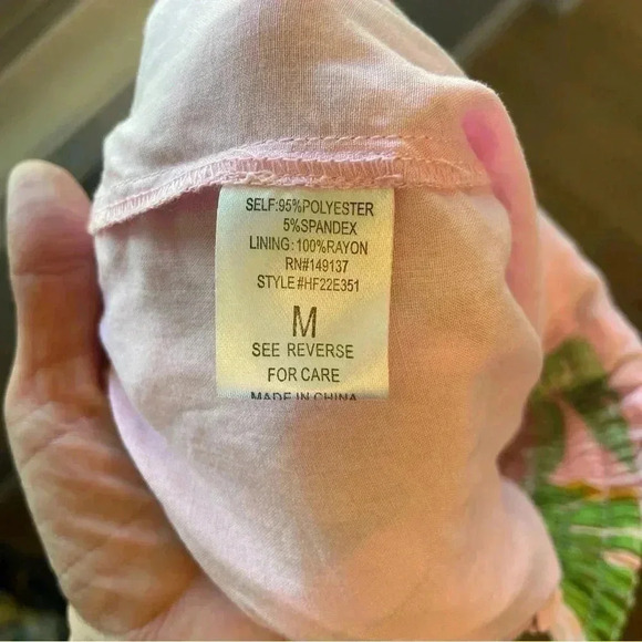 HYFYVE Wide Leg Tropical Print Floral Jumpsuit Size Medium Party Cruise Resort - Picture 13 of 13